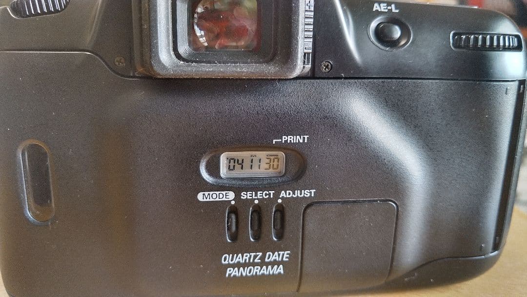 Nikon　F-60 DパノラマAFニッコール28-80mm. F3.5~5.6