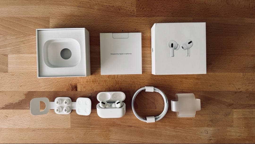 Apple AirPods Pro 第1世代 (モデル番号: A2084)