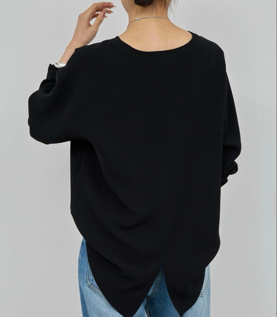 ガリャルダガランテ バックスリットブラウスTフリー　ブラック