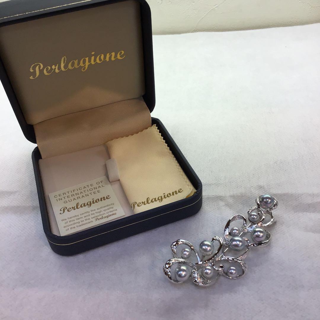 ペルラジオーネ　ブローチ