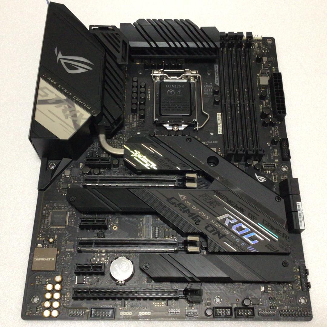 ASUS ROG STRIX Z490-F GAMING マザーボード