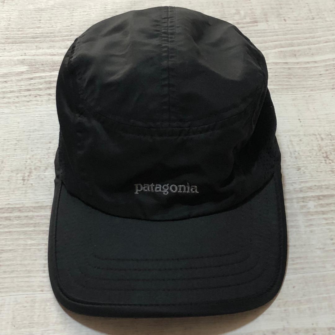 夏のランに最適‼️ パタゴニア ベロシティ・キャップ レアなオールブラック