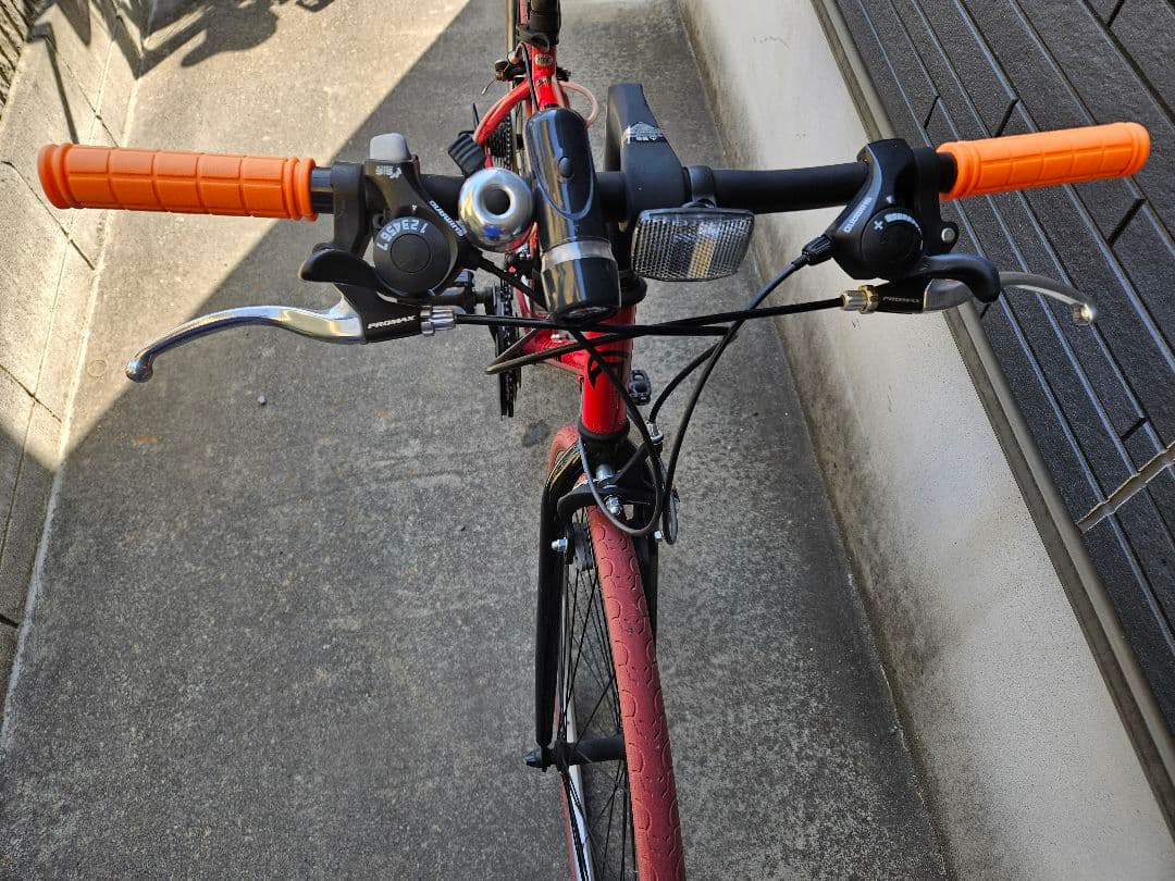 （引取希望）クロスバイク 700c 自転車 シマノ21段変速ギア