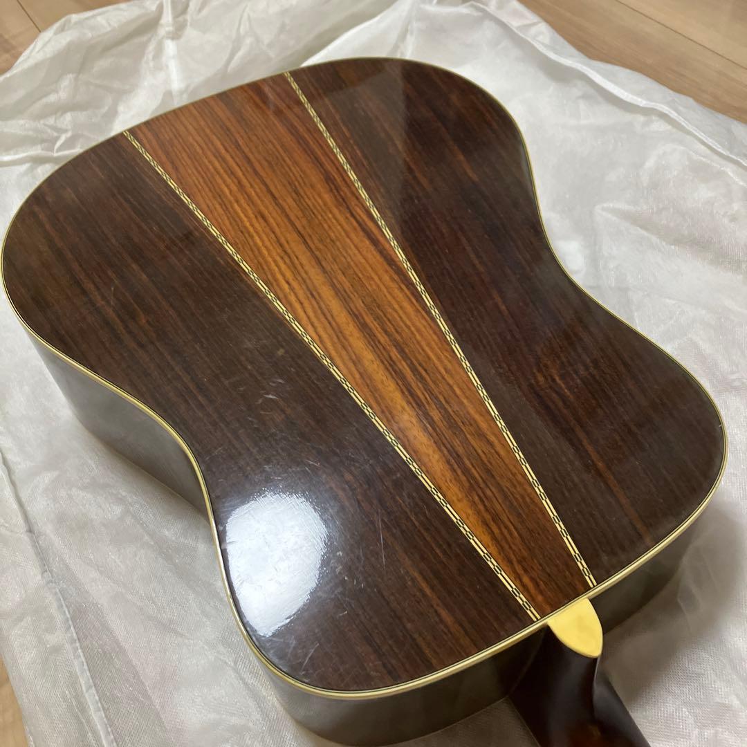 み*ん様 Pro Martin 縦ロゴ W-300 アコースティックギター ビン