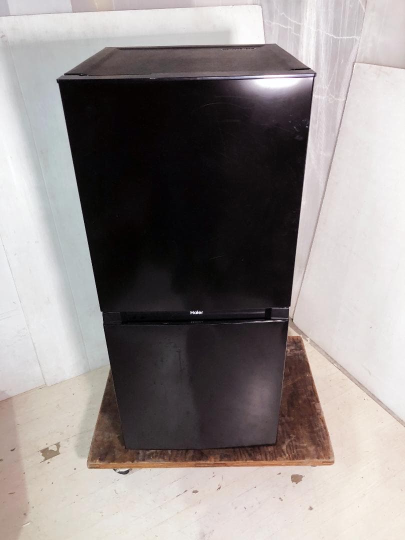 ★ト23年製★Haier 121L 冷蔵庫【JR-NF121NJ-K】EOFV