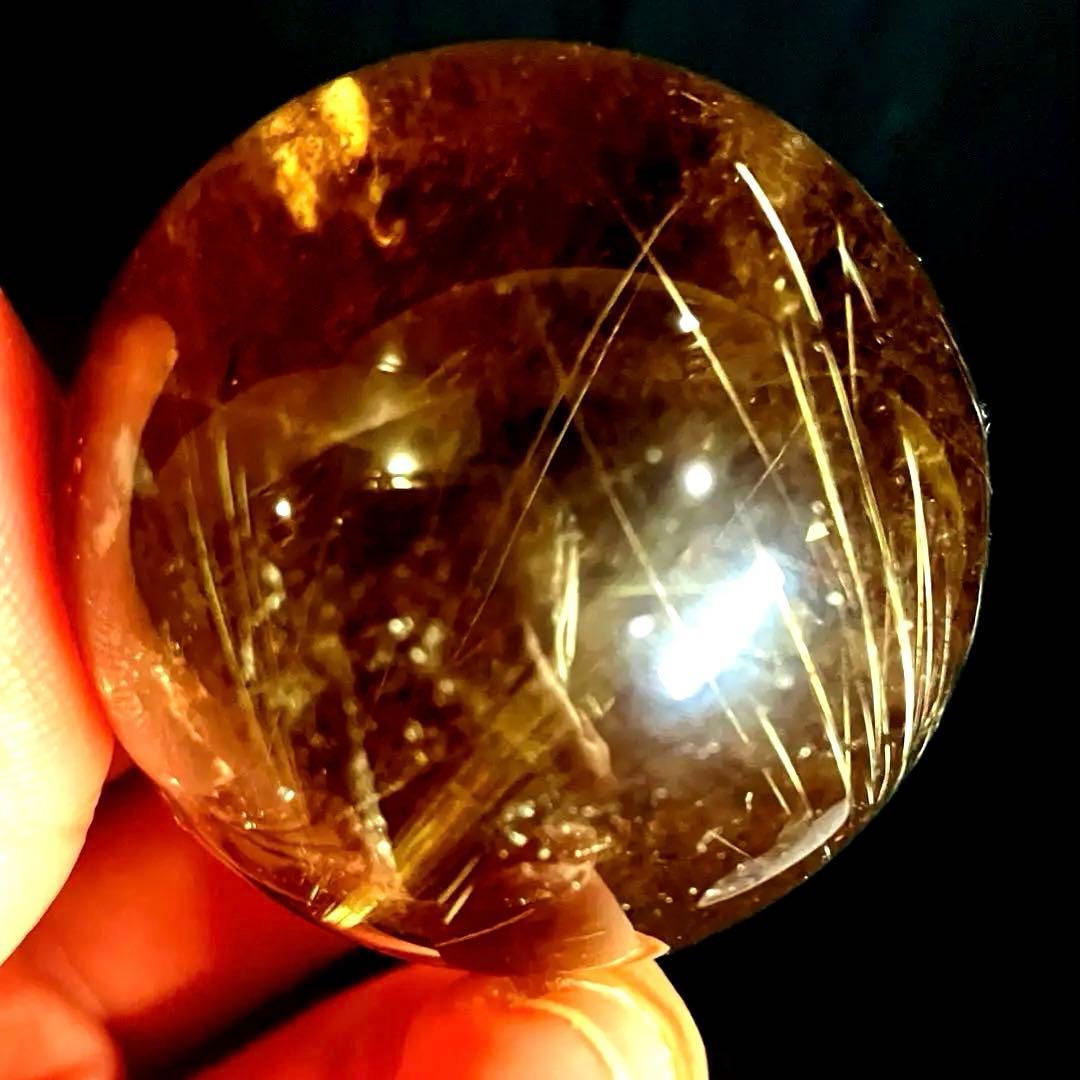 42mm 虹入りゴールドルチルクォーツ　丸玉　スフィア　金針水晶