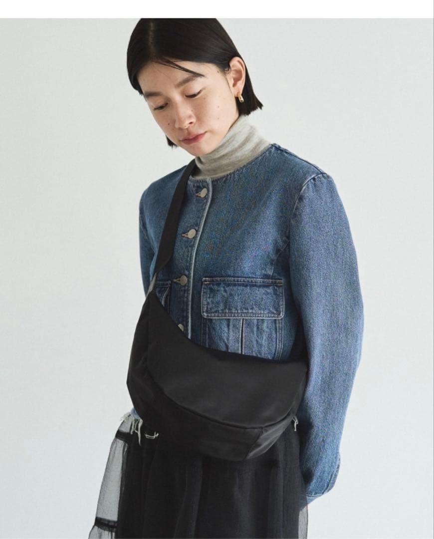 ラシット◾️未使用品に近い◾️ブラック ショルダーバッグ