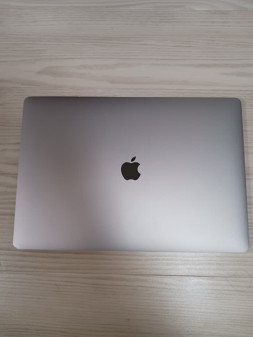 MacBook Pro 2019 16インチ