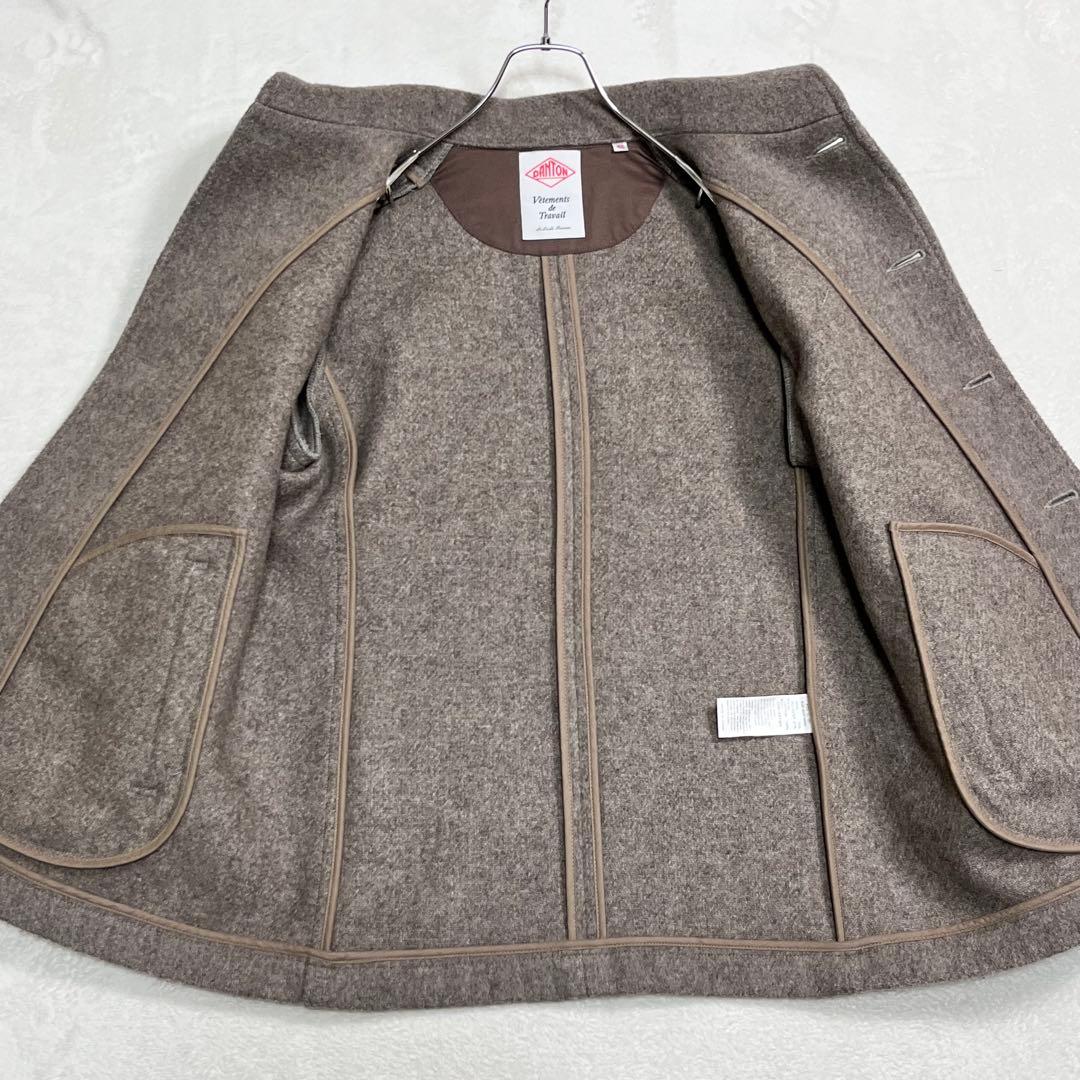 美品『ダントン』ウールモッサ メルトンジャケット 丸襟 くるみ釦 ベージュ 42