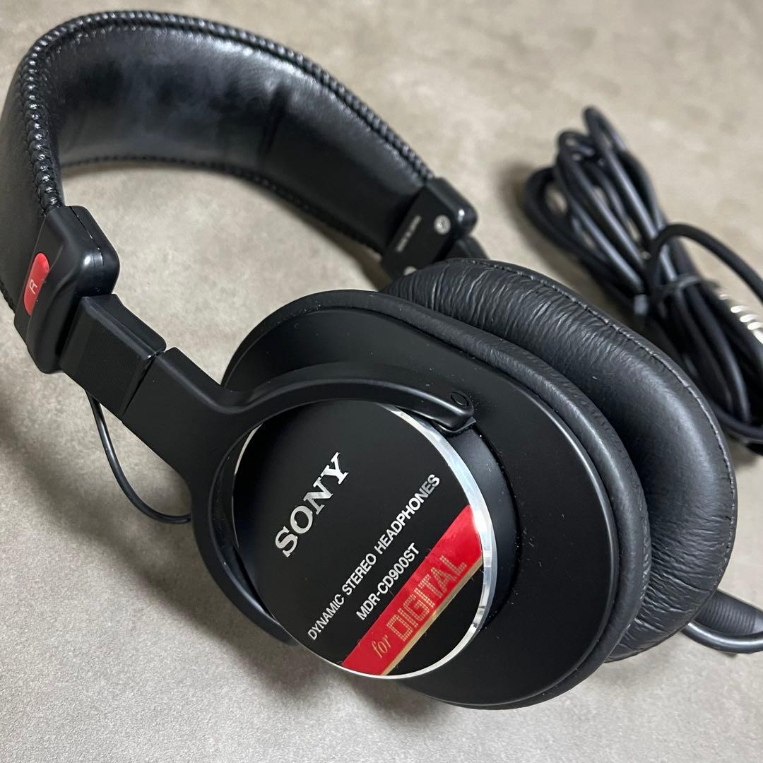 新品未使用 SONY MDR-CD900ST スタジオモニター ヘッドフォン