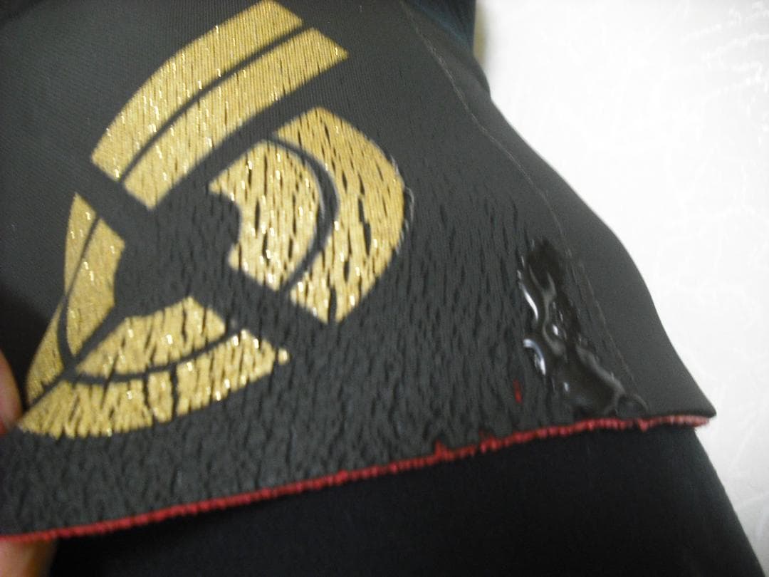 【使用感少なめ】セミドライ　ウエットスーツ　BREAKER OUT　ML相当