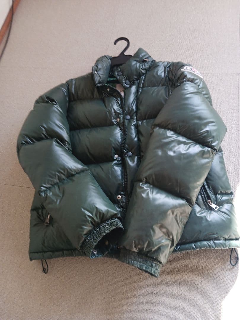 ヴィンテージ　メンズモンクレールMONCLER ダウンジャケット ダークグリーン