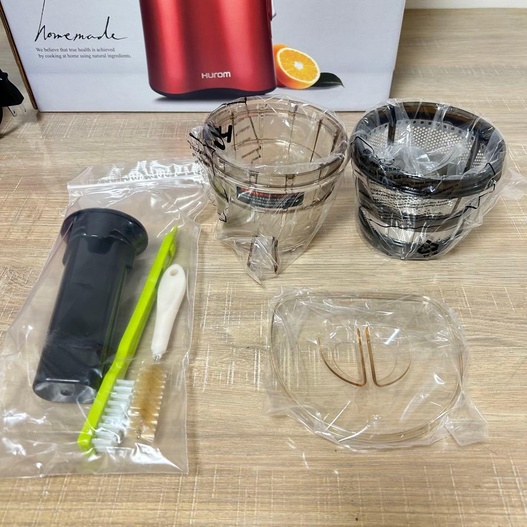 ★未使用品★ ヒューロム スロージューサー レッド H-AA-RBA17