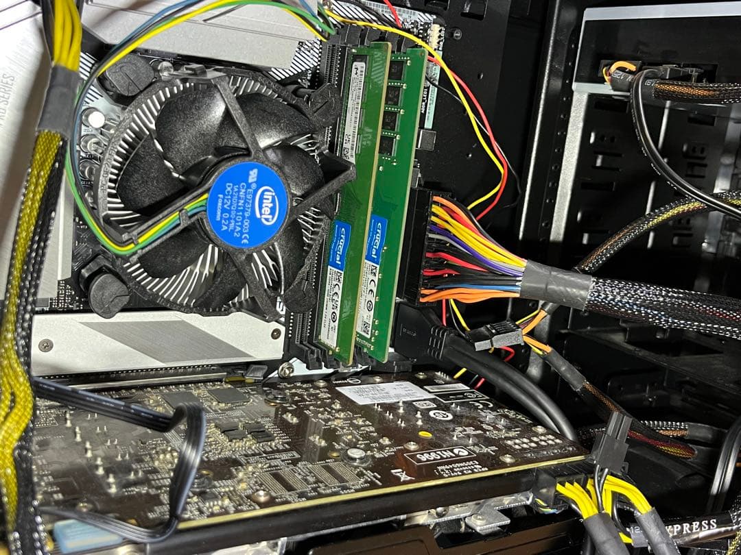 【ジャンク】自作デスクトップ GTX660Ti、LGA1200、ライセンス認証無