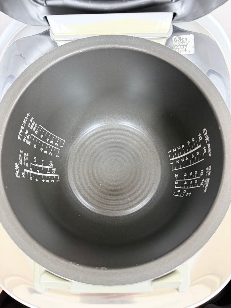 TOSHIBA 東芝 IHジャー炊飯器RC-18VXN 1.8L 2020年製