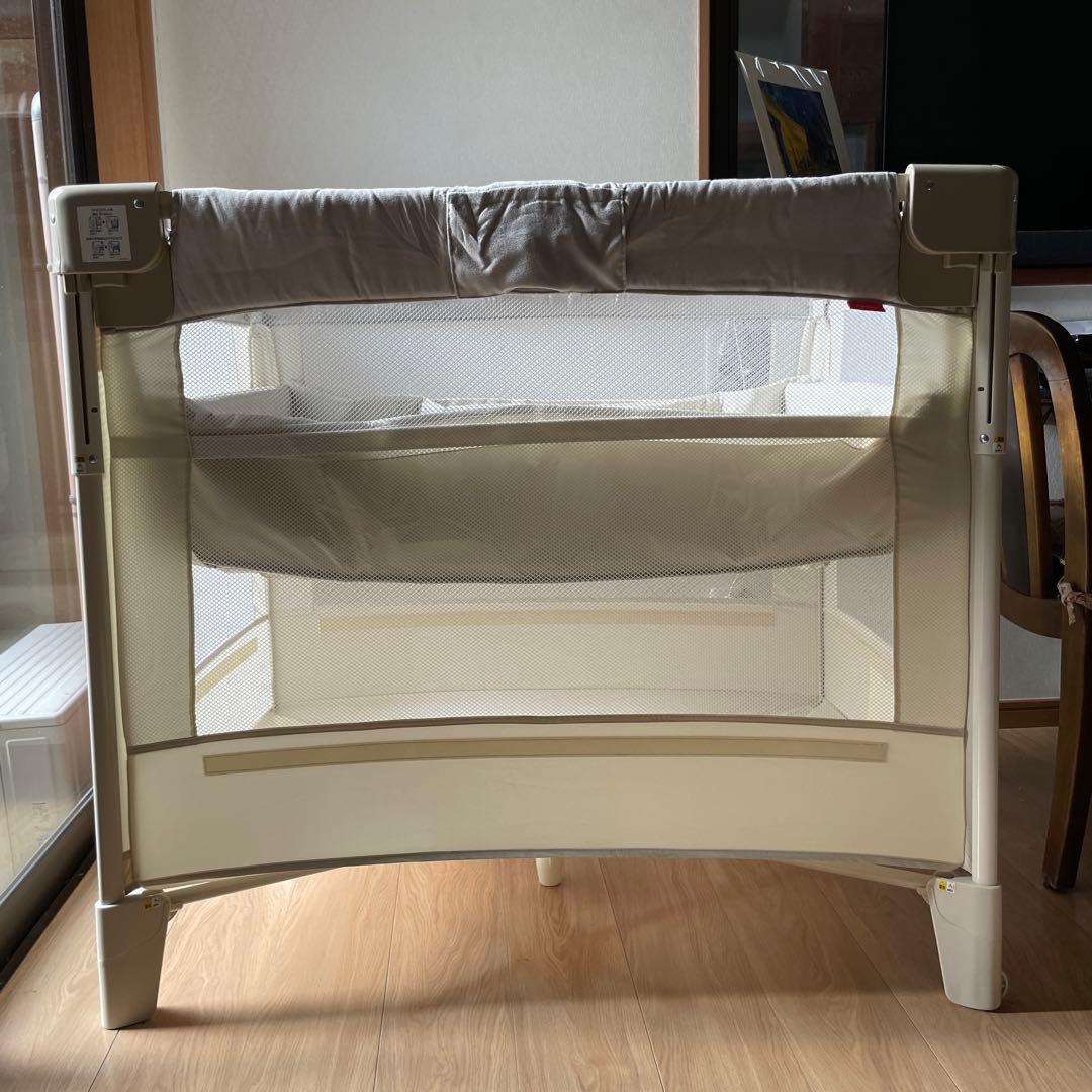 加藤　美品　Aprica ベビーベッド ココネル　エアープラス