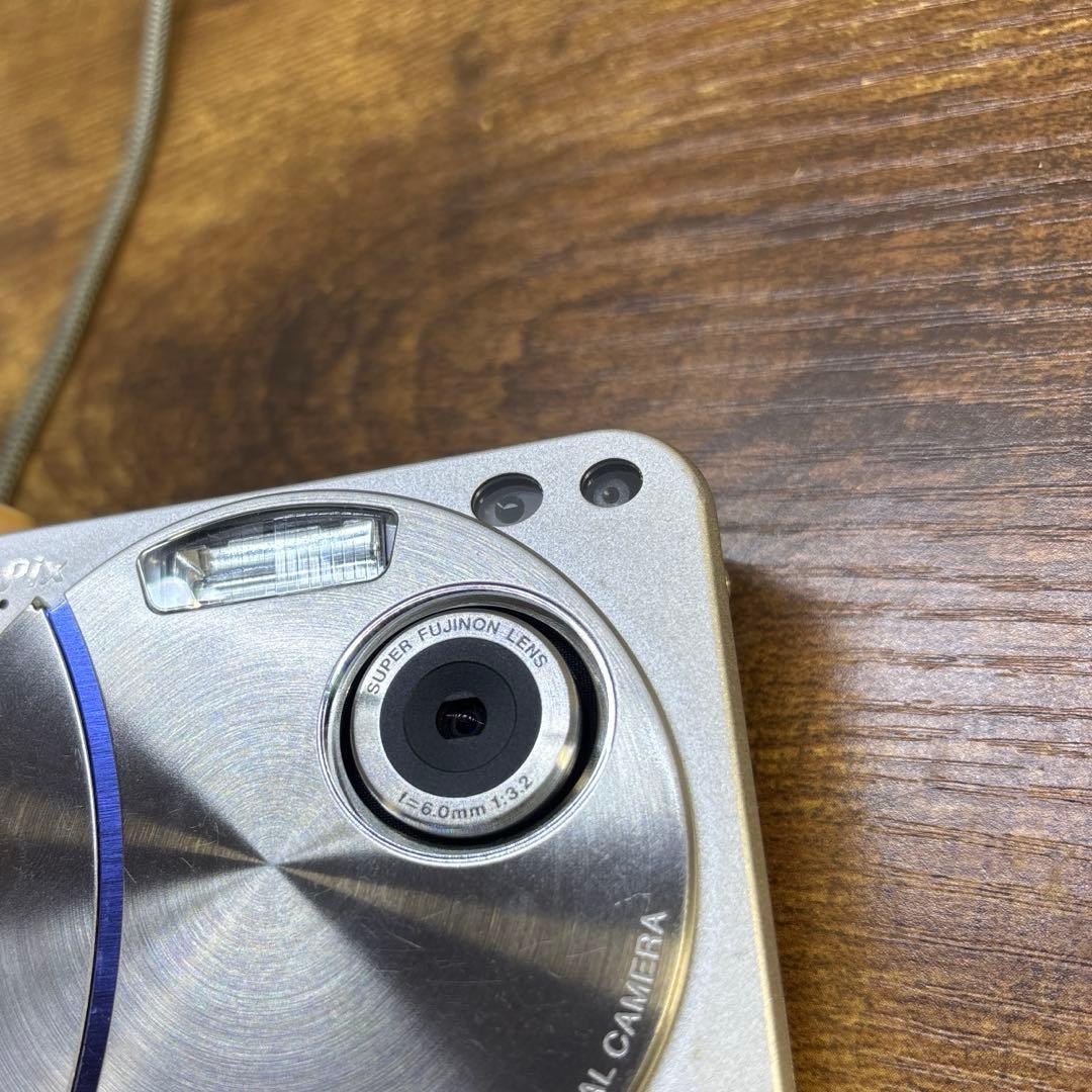 FUJIFILM FINEPIX F402 デジカメ 富士フィルム