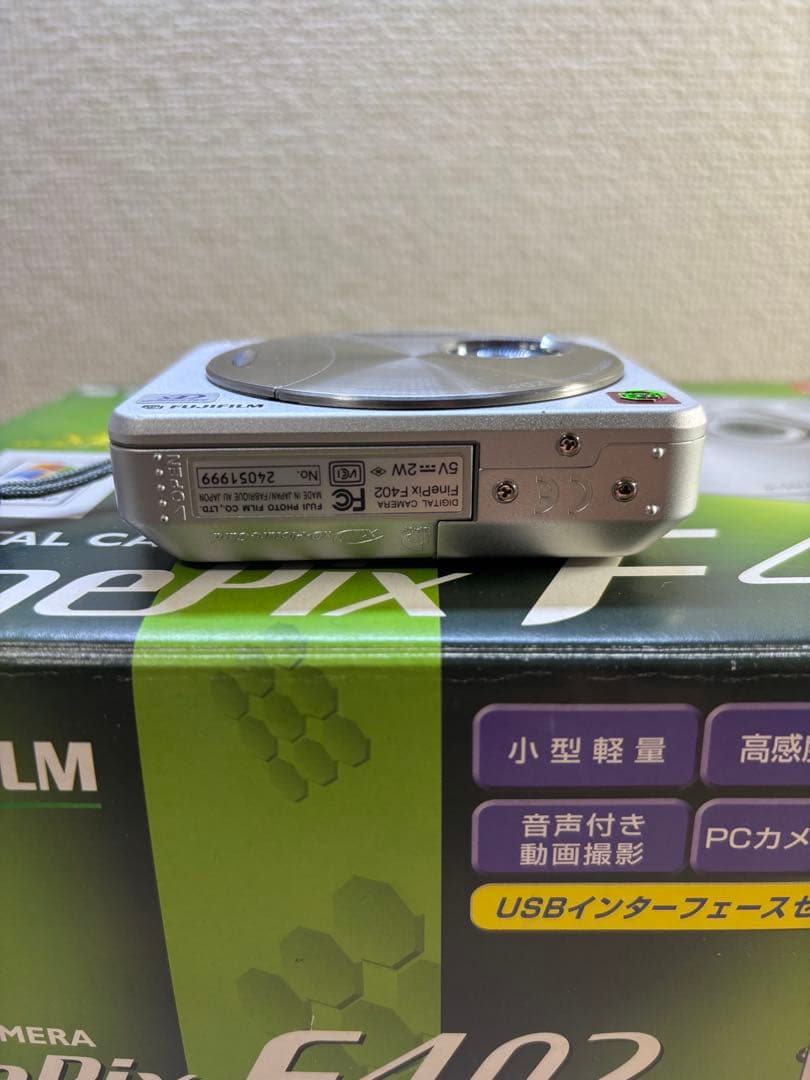 FUJIFILM FINEPIX F402 デジカメ 富士フィルム
