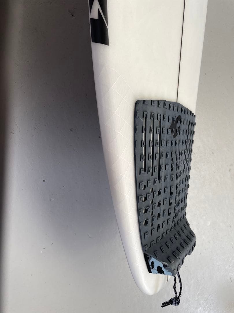 美品激安‼︎ DHD DX1 PHASE3 25L フィン、リーシュ付き