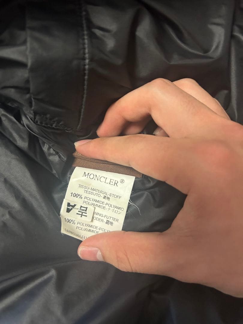 MONCLER モンクレール　ダウンジャケット　アウター　サイズ2 バジーレ