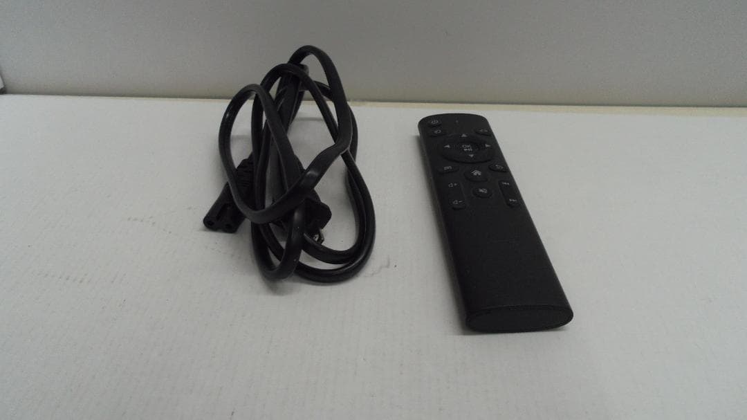 【中古品】 マルチメディアプロジェクター　RD-882　動作確認済み 箱傷みあり