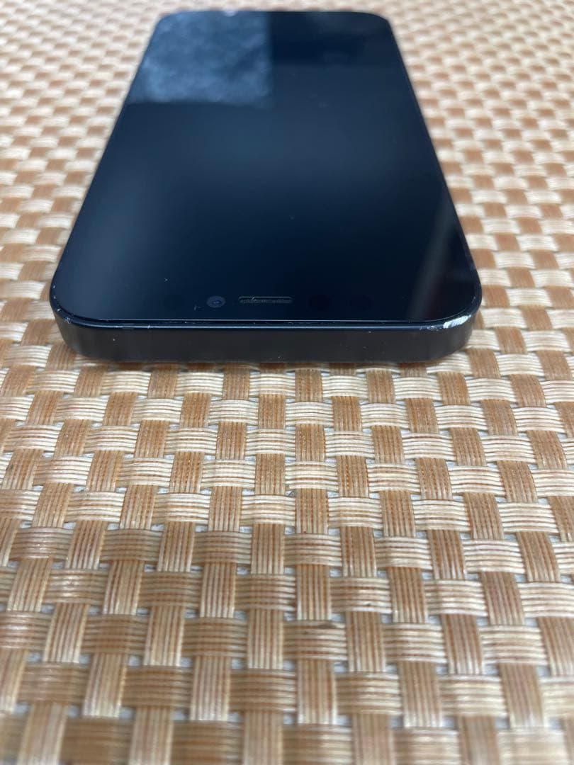 iPhone 12 mini 256 GBブラックSIMフリー【8530】