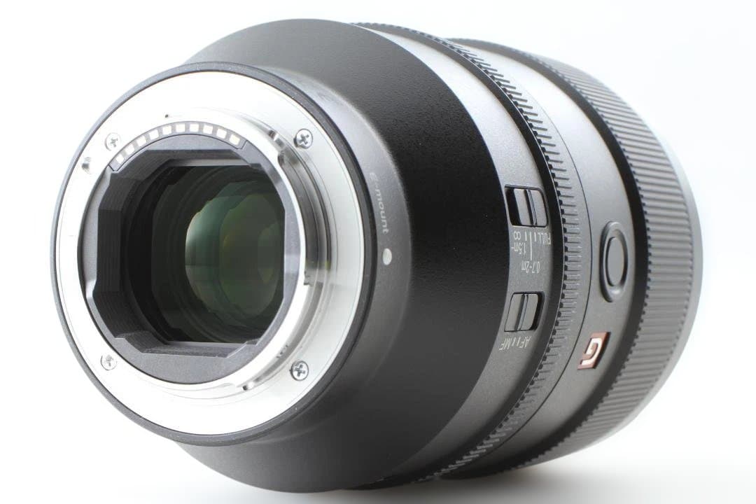 SONY FE 135mm F1.8 GM レンズ 新品同様 付属品含む