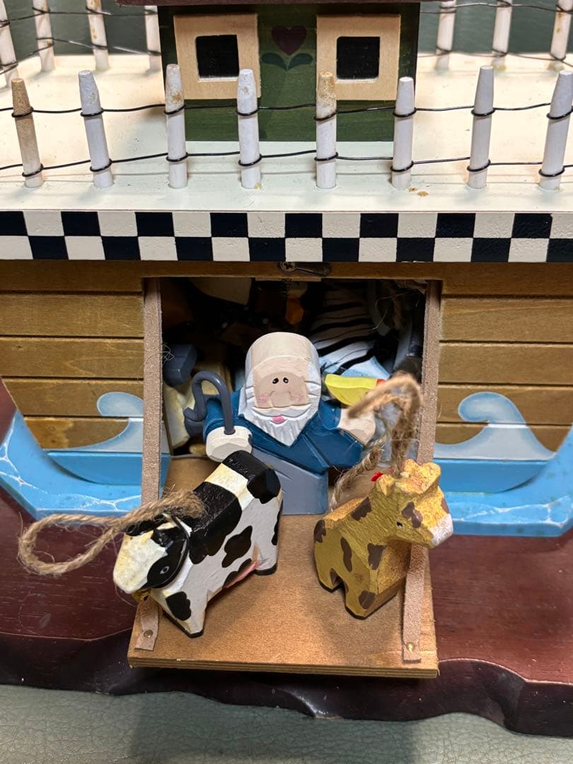 大特価！希少ノアの方舟　動物のツリー（9A）