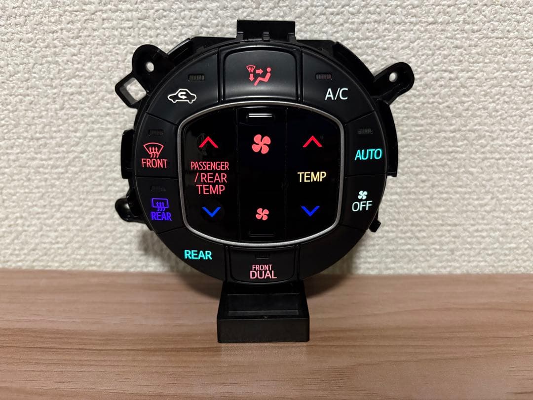 80ヴォクシー　ノア　エスクァイア エアコンパネル LED 打ち替え完成品