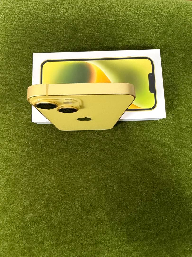 iphone 14 128G イエロー　simフリー　美品、箱付き