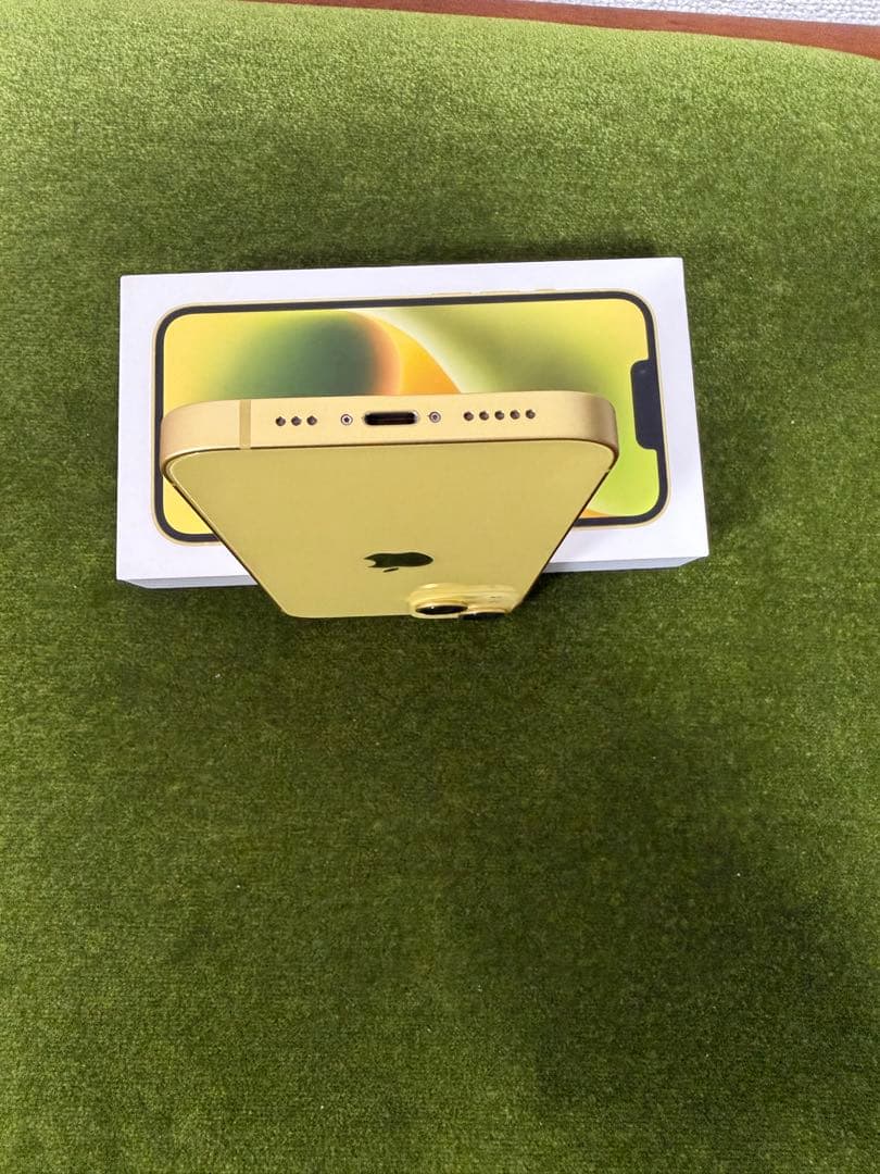 iphone 14 128G イエロー　simフリー　美品、箱付き