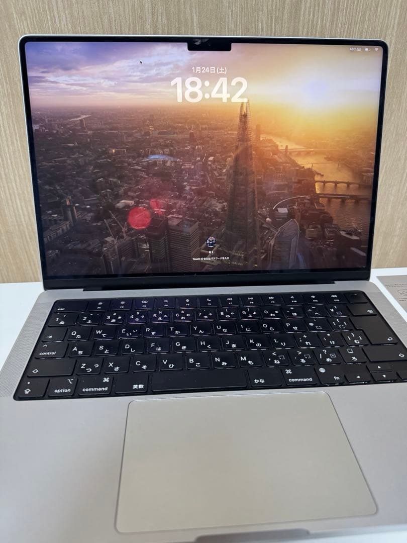 MacBook本体 2021 MacBook Pro M1 Pro 16GB 512GB