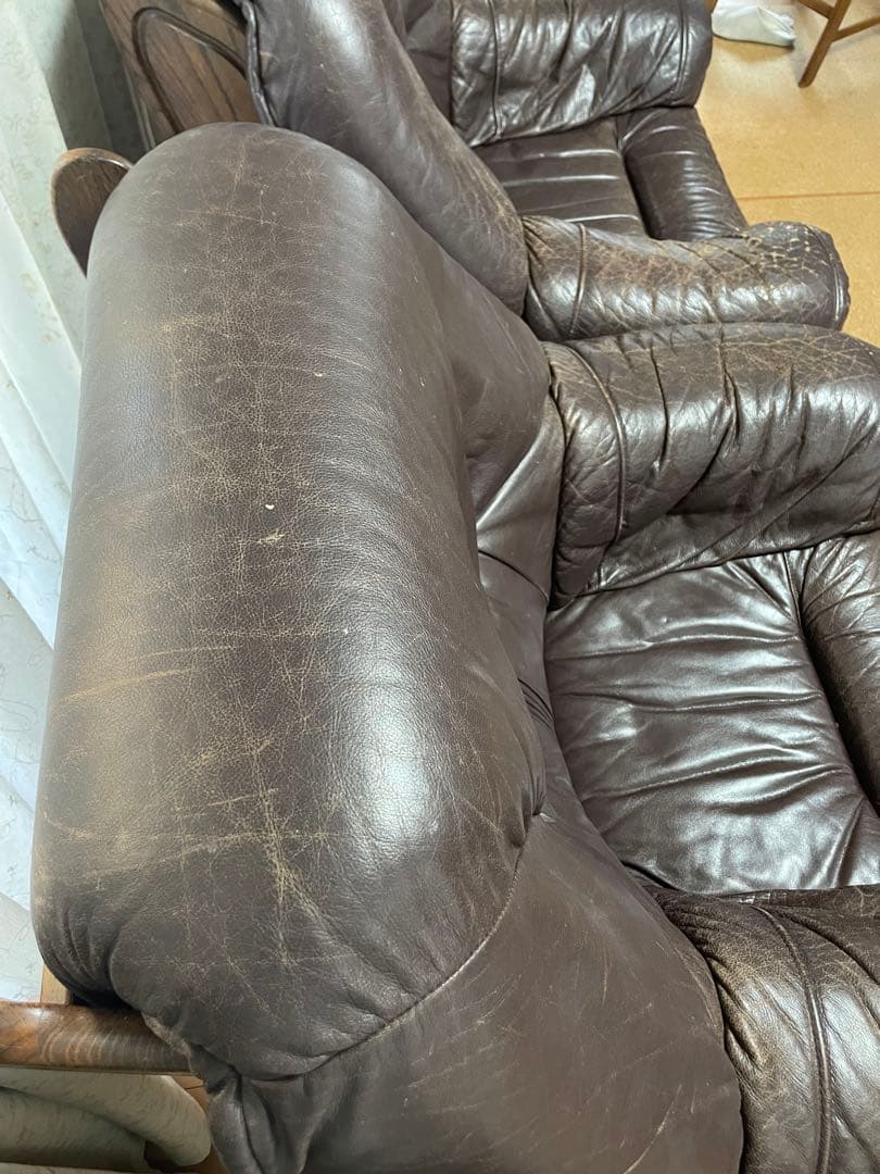 ドイツ製　超高級　革　レザー　無垢材　ソファー　LL