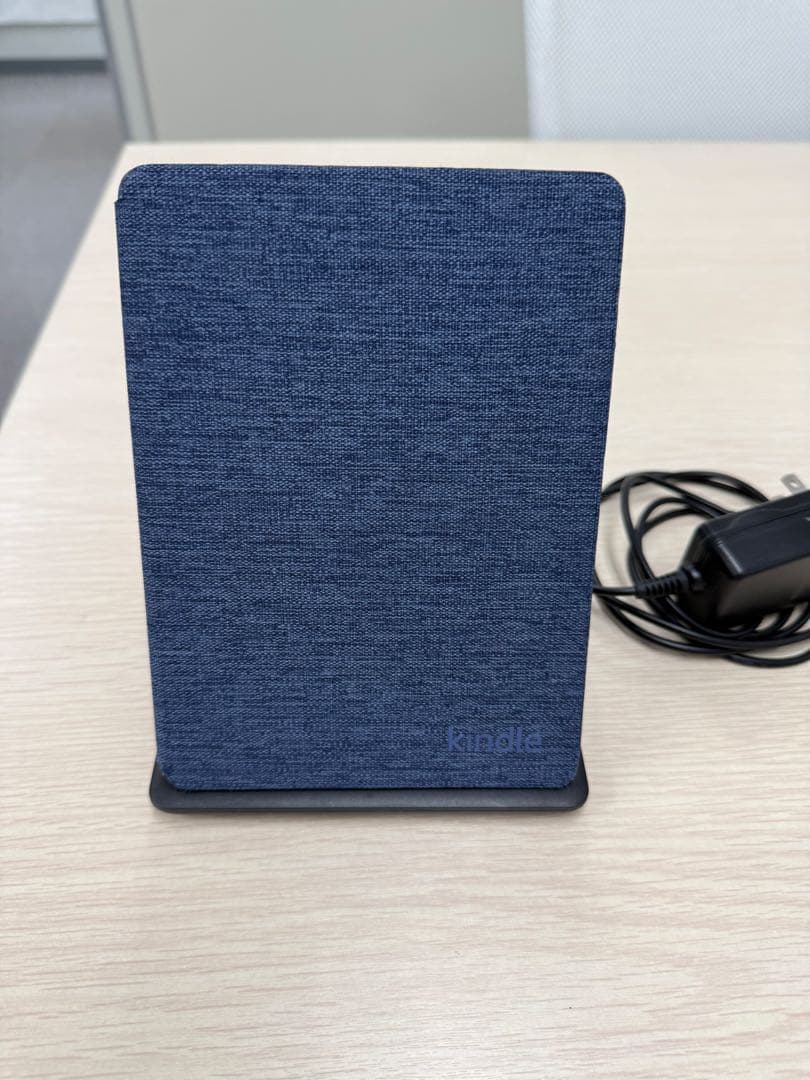 Kindleブラック本体 ワイヤレス充電器　第11世代6.8インチ広告なし32G