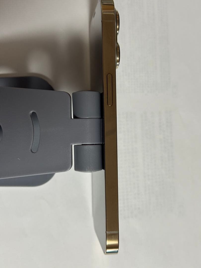 iPhone 13 pro 256GB ゴールド SIMフリー