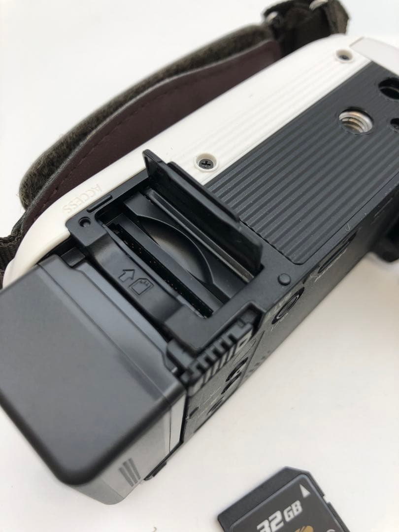 パナソニック HDビデオカメラ V360M 高倍率90倍ズーム ホワイト