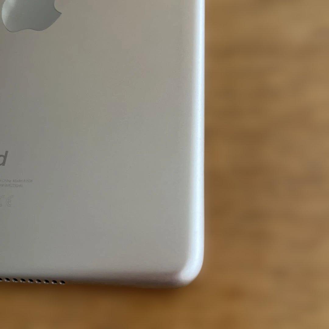 ipad mini 4 第4世代　128GB ゴールド　81%
