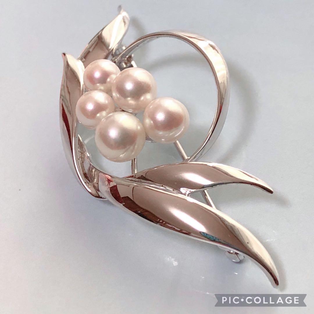 美品⭐️MIKIMOTO シルバーパールブローチ✨　可憐でエレガントなデザイン