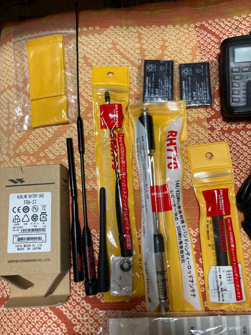 YAESU VX-3 受信機　無線機　付属品多数