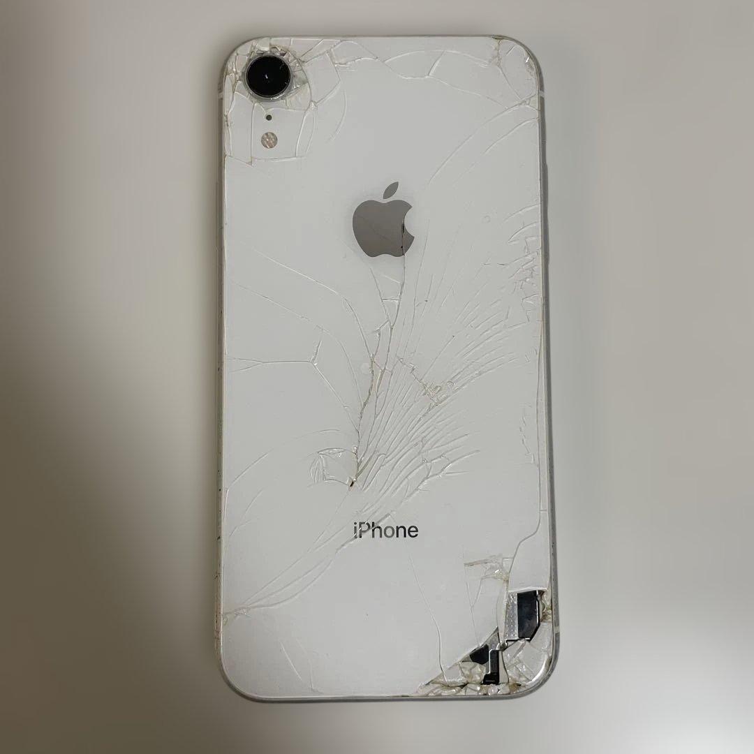 iPhone XR ホワイト 128GB バッテリー最大容量79%