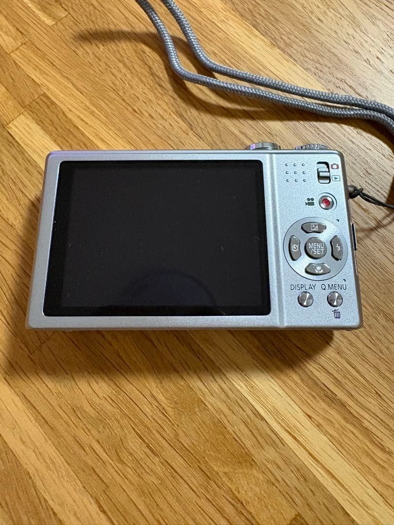 【美品】Panasonic DMX-Z3 デジタルカメラ　値下げしました
