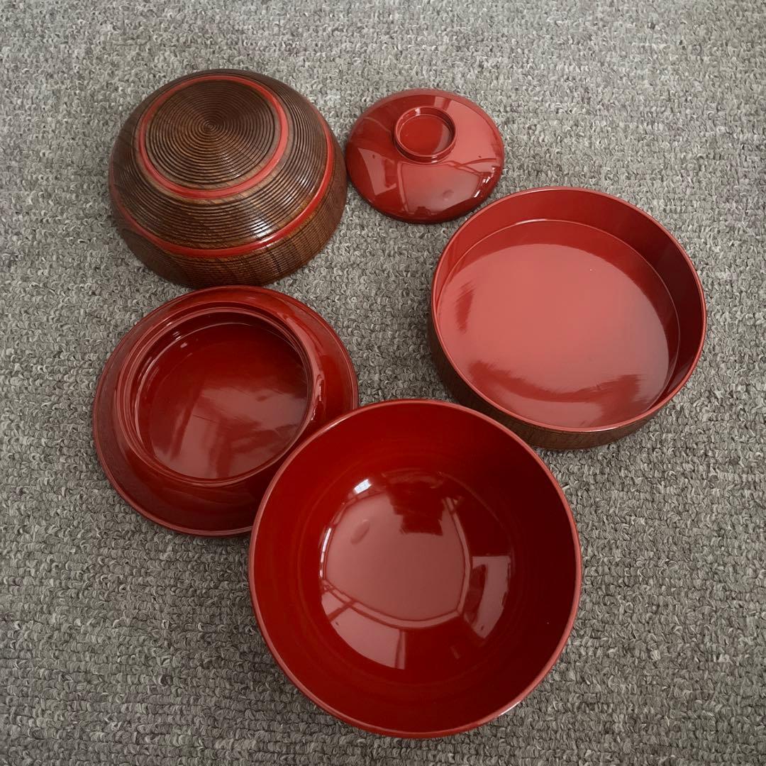 新品 漆器のアソベ懐石道具 極上千筋内朱3客揃 美しい信玄弁当 三段弁当箱 朱輪
