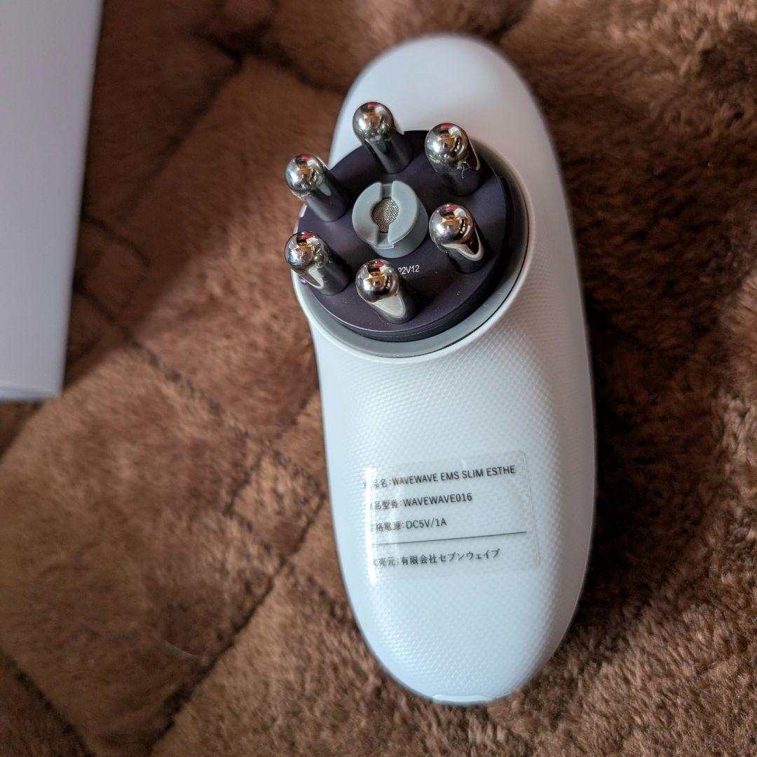 【ほぼ未使用】ウェイブウェイブ　美顔器　EMS 吸引器