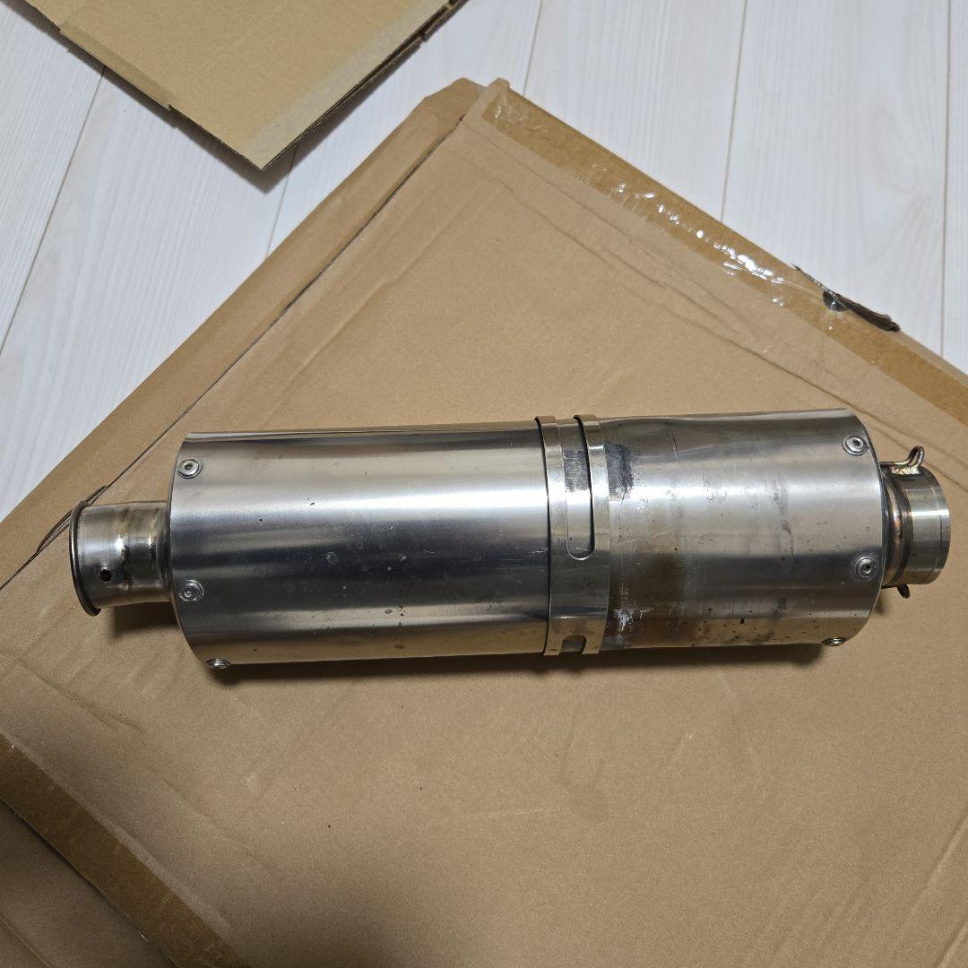 SC57 CBR1000RRで使用していたセンターアップ用のスリップオンマフラー