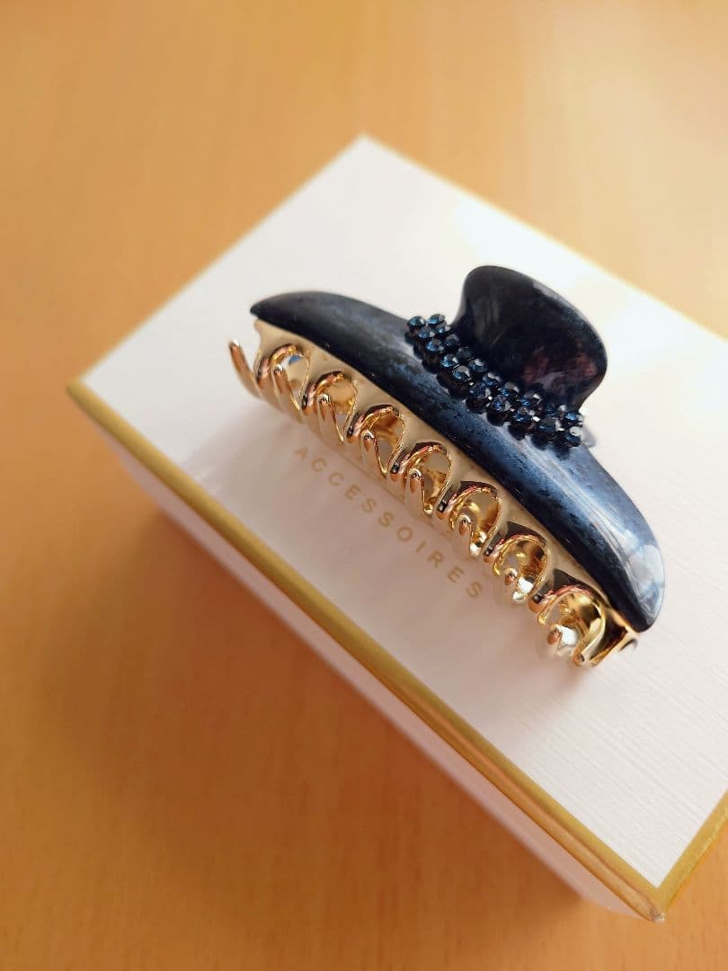 美品 アッカ ACCA ダブルコラーナ クリップ M