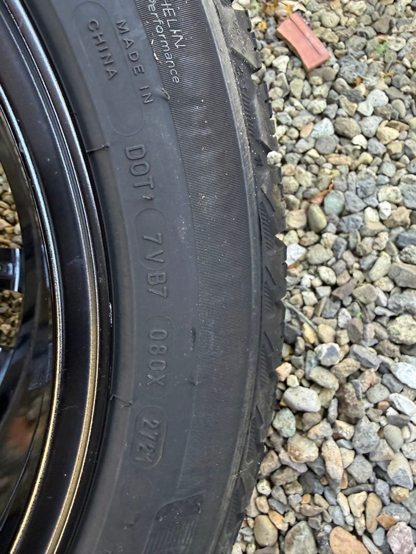 ①メルセデスE300用245/45 R18 ミシュランスタッドレスMAKホイール