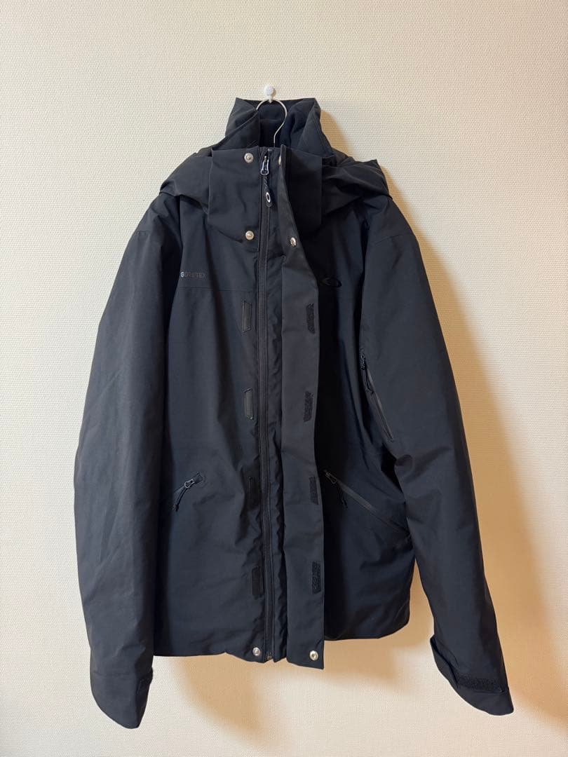 ★美品★Oakleyオークリーブラック スノーウェア ゴアテックス Men'sＬ