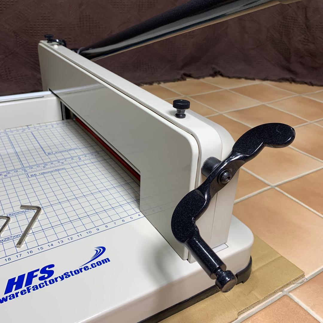 【極美品】HFS 大型裁断機 ペーパーカッター A4サイズ 事務 オフィス