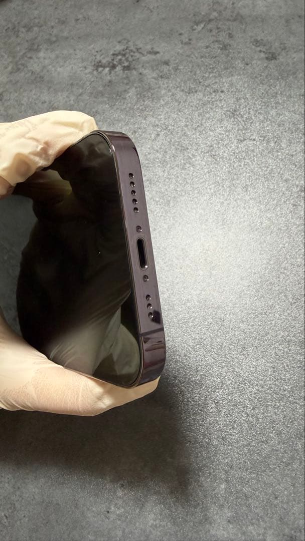 ヤンバル　iPhone14pro 128GB SIMフリー