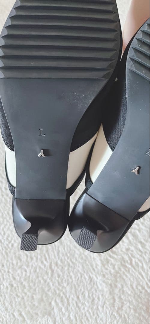 YELLO レースアップミュール 黒白 L 本日のみ